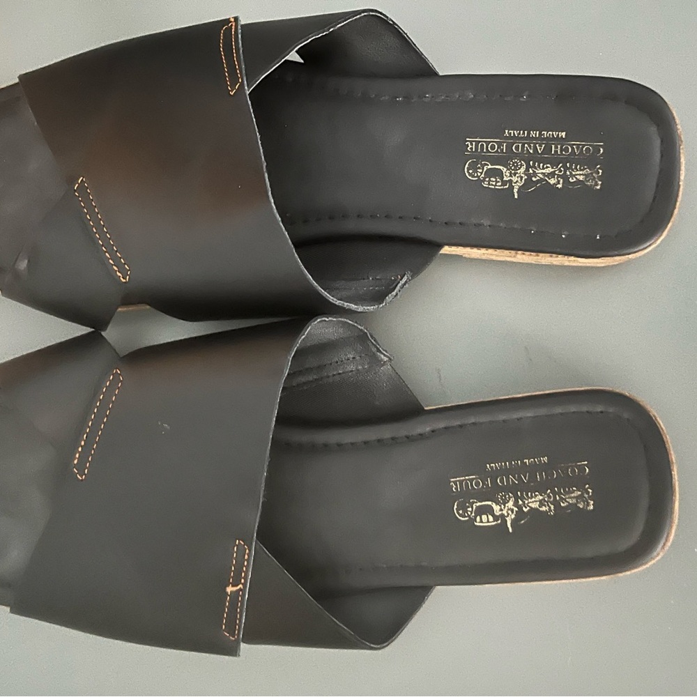 Sandals - Picture 3 of 4